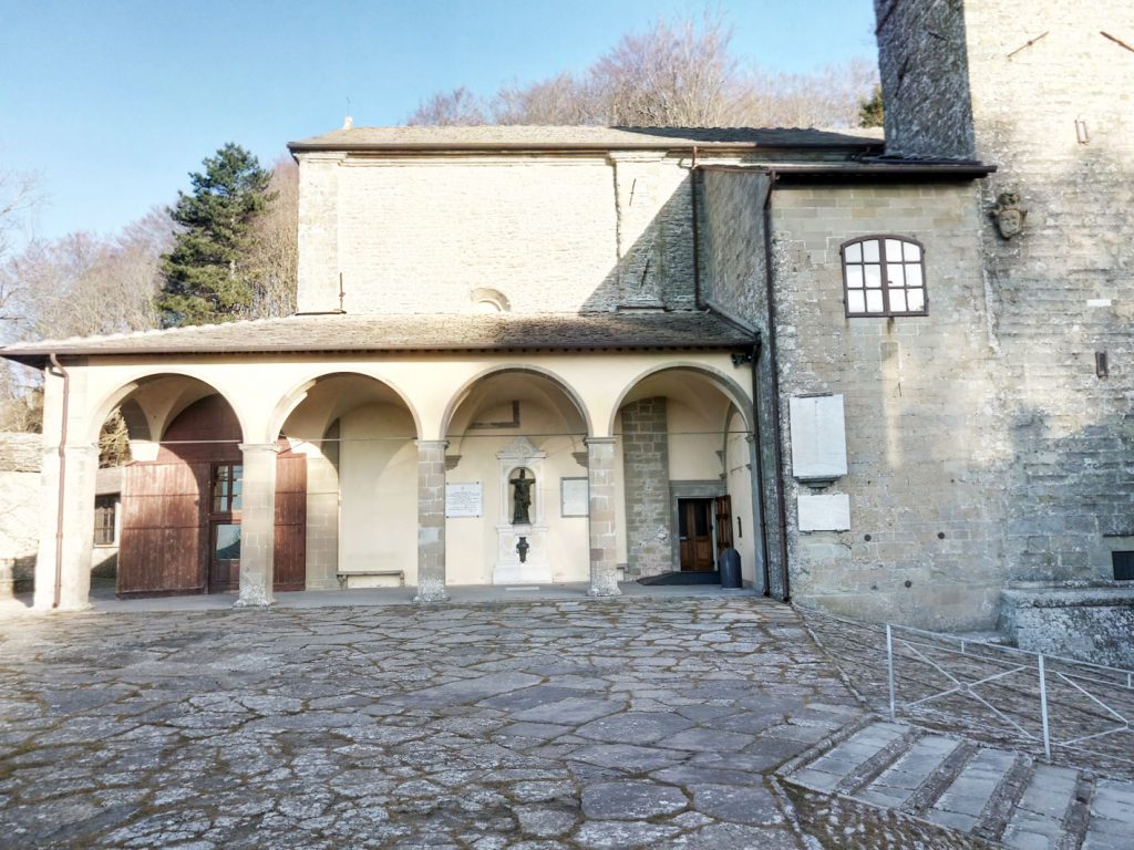 chiusi della verna - santuario